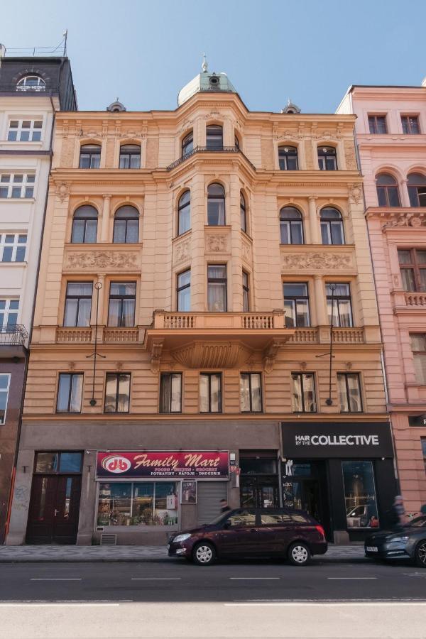 Prague Days - Spacious Designer Studios In City Center - Powder Tower Екстер'єр фото