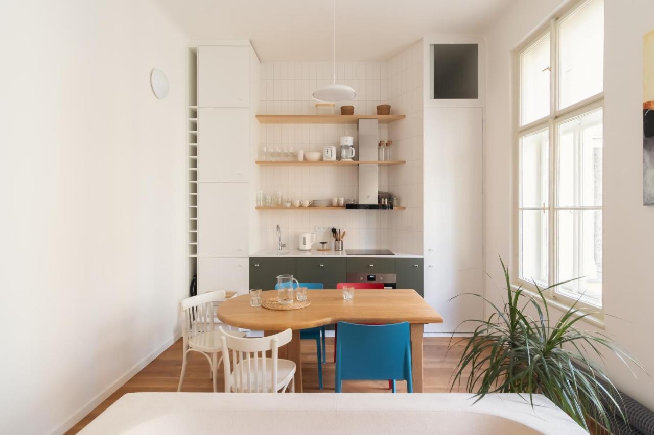 Prague Days - Spacious Designer Studios In City Center - Powder Tower Екстер'єр фото